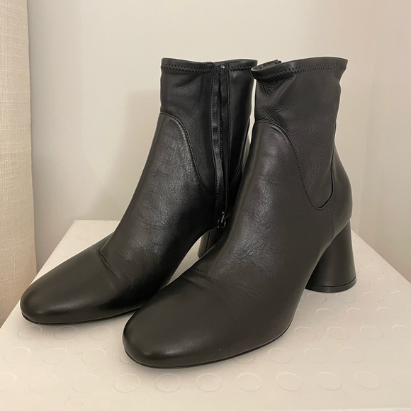 Khaite Wythe Ankle Boot - Picture 7 of 11